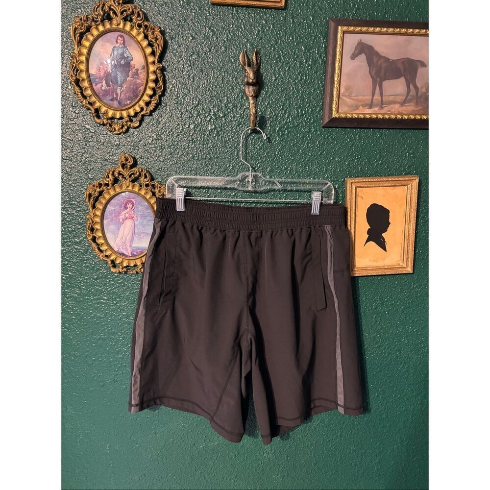 Fennec Men’s Black Performance Workout Shorts Sz Large